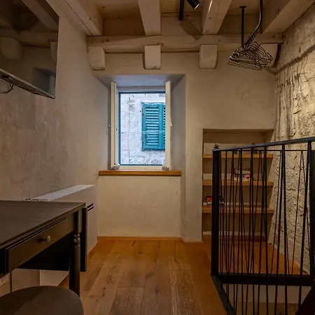 Lejlighed Superior 1 Bedroom Gabriela Next To Buza
