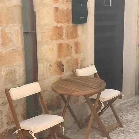 Superior 1 Bedroom Gabriela Next To Buza * Dubrovnik
