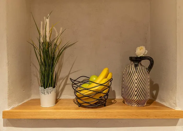 Superior 1 Bedroom Gabriela Next To Buza 두브로브니크