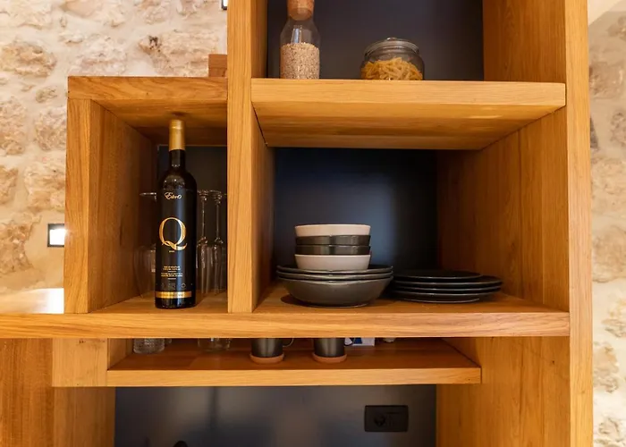 아파트 Superior 1 Bedroom Gabriela Next To Buza *